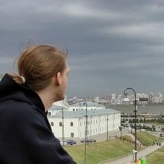 Александр Дубинский