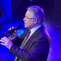 Петя Белов